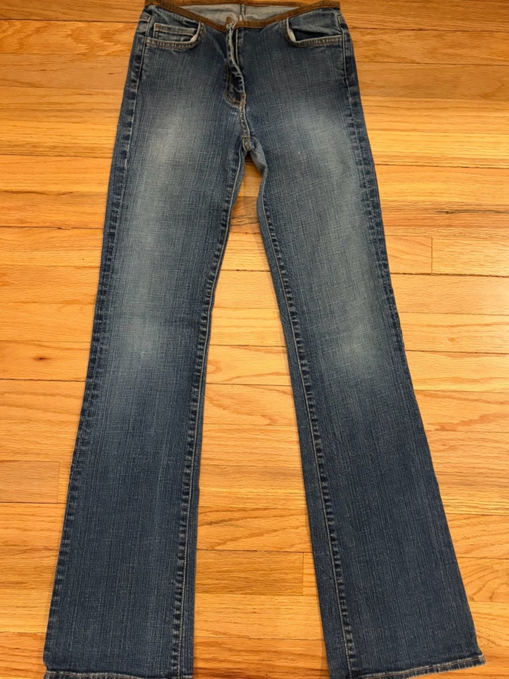 Seven7 Low Rise Bootcut Jeans Size 26 Medium Wash 30” Inseam Suede Waist Y2K